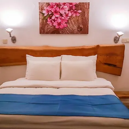 Rebetiko 4* אלאקאטי