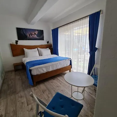 Rebetiko 4* Alaçatı