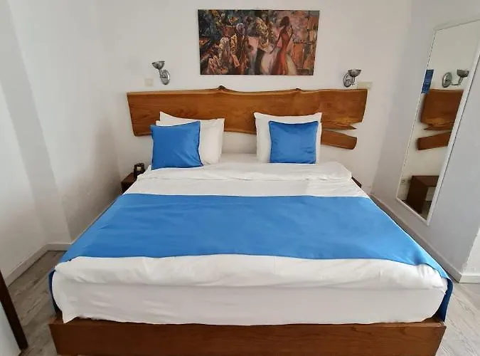 Rebetiko Hotel