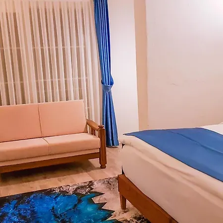 Otel Rebetiko 2*