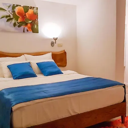 Rebetiko Otel Alaçatı