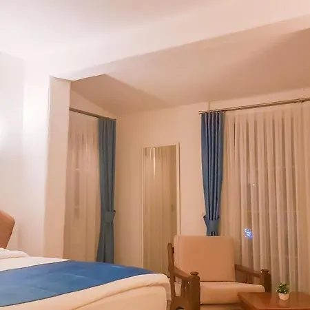 Rebetiko Szálloda 4*