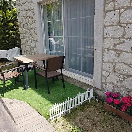 فندق Rebetiko ألاتشاتي