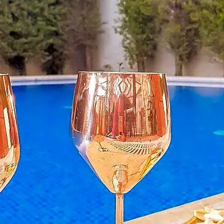 Rebetiko Szálloda 4*