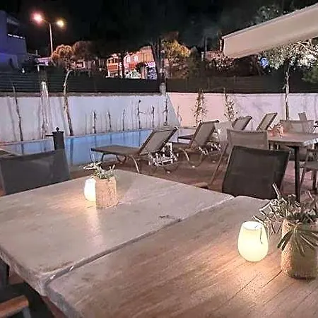酒店 勒贝蒂克酒店 4*